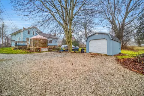 Exterior - 5837 Mcnutt Ave, Ashtabula, OH 44004 photo 11 of 13