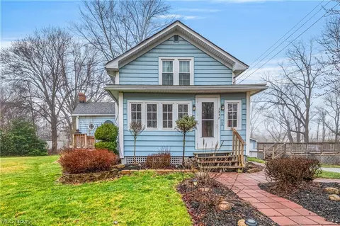 5837 Mcnutt Ave, Ashtabula, OH 44004