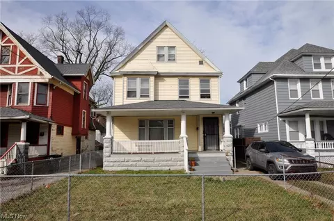644 E 108th St, Cleveland, OH 44108
