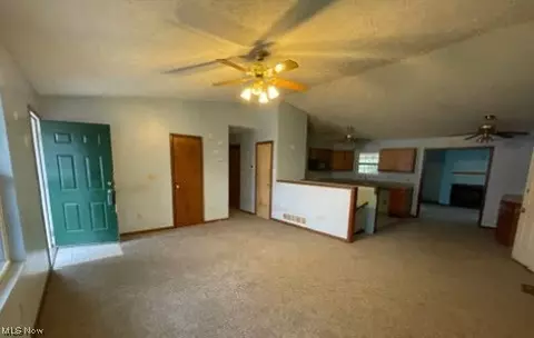 6594 High St, Kent, OH 44240 photo 3