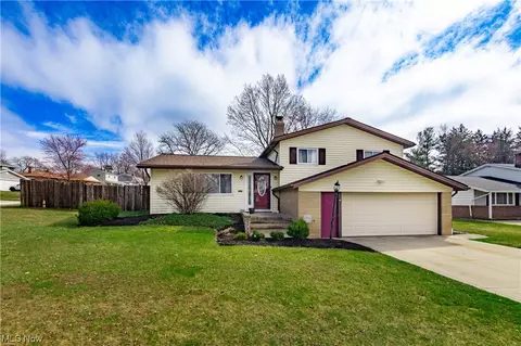 7609 Roeper Rd, Parma, OH 44134