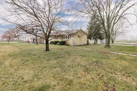 39102 Chestnut Ridge Rd, Elyria, OH 44035 photo 3