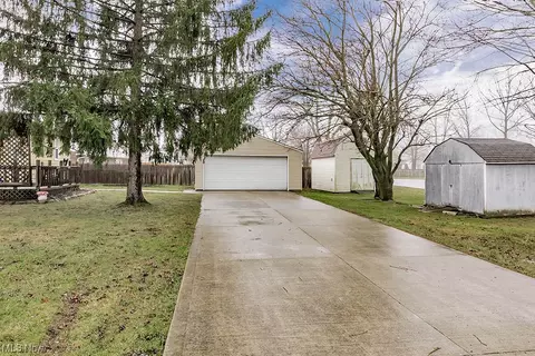 39102 Chestnut Ridge Rd, Elyria, OH 44035 photo 39