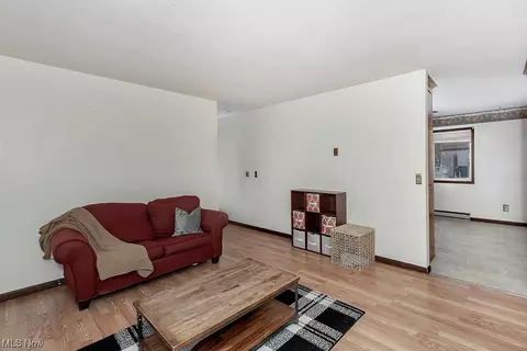 39102 Chestnut Ridge Rd, Elyria, OH 44035 photo 9