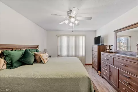 Bedroom - 1818 Harbour Cir NW #12C, Canton, OH 44708 photo 1 of 3