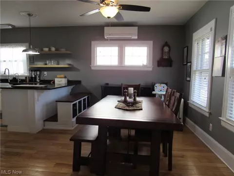 Dining - 615 Myrtle Ave, Ashtabula, OH 44004 photo 2 of 2