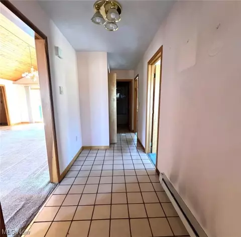 Entry Way - 46292 Cedar Way, Rogers, OH 44455 photo 1 of 1