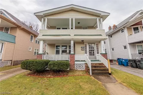 14945 Delaware Ave, Lakewood, OH 44107