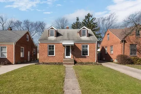4652 W 157th St, Cleveland, OH 44135