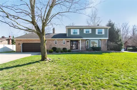 3007 Olde Winter Trl, Poland, OH 44514