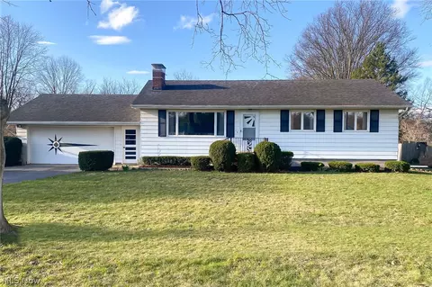 39974 Butternut Ridge Rd, Elyria, OH 44035
