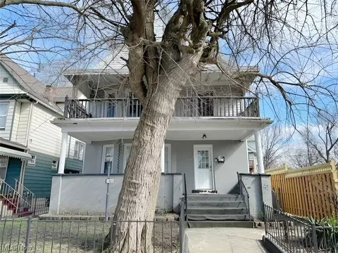 1405 E 95th St, Cleveland, OH 44106