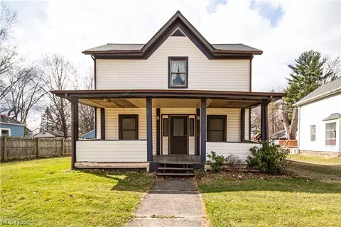 478 Bank St, Painesville, OH 44077