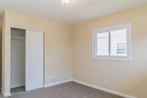 Bedroom - 451 Concord Ave, Elyria, OH 44035 photo 1 of 4