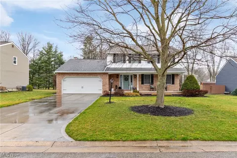 2571 Waterbury St NW, North Canton, OH 44720