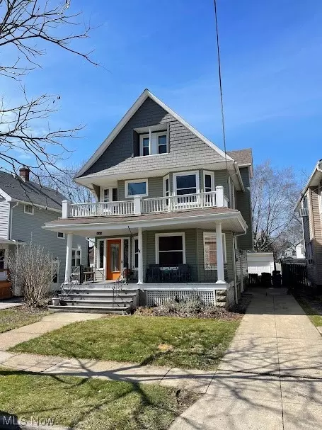 1660 Cordova Ave, Lakewood, OH 44107