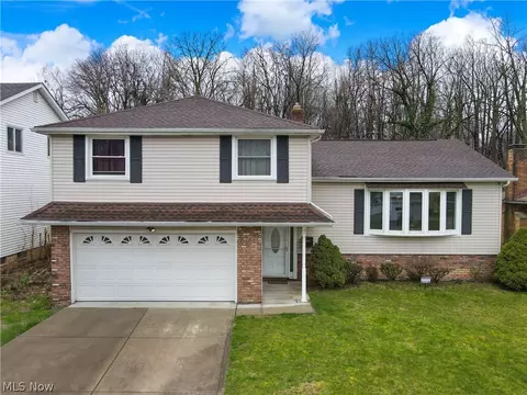 1375 S Lyn Cir, South Euclid, OH 44121