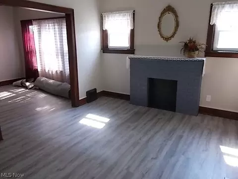527 Ohio St, Elyria, OH 44035 photo 14