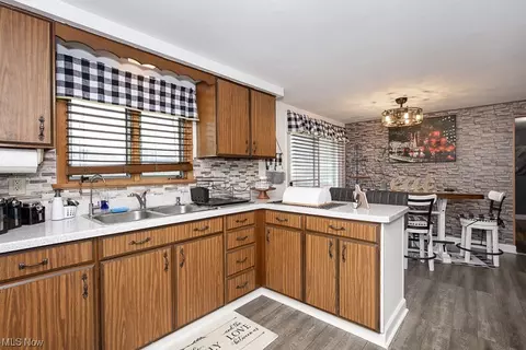 Kitchen - 41859 Earlene Ct, Elyria, OH 44035 photo 1 of 2