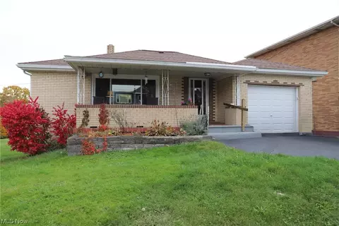 130 Mineral Ave, Weirton, WV 26062
