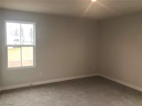310 Ridgewater Dr, Elyria, OH 44035 photo 8