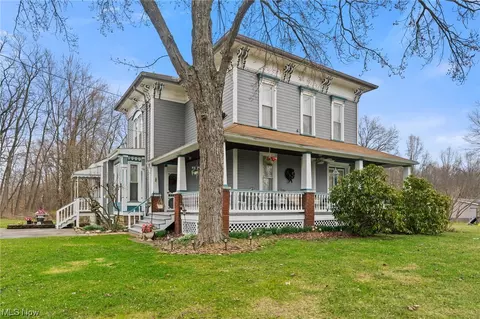 799 Greenville Rd, Bristolville, OH 44402