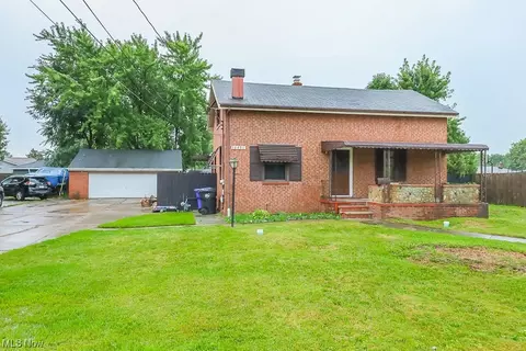 18401 Holland Rd, Brook Park, OH 44142