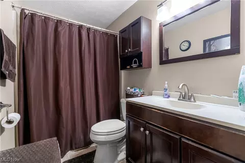 124 Overmont Ave SW, Massillon, OH 44646 photo 16