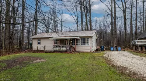 14501 Mock Rd, Berlin Center, OH 44401