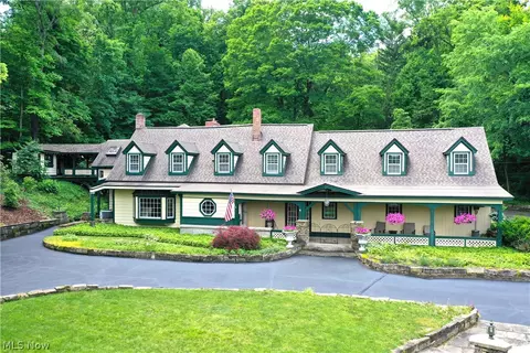 2554 Ira Rd, Akron, OH 44333