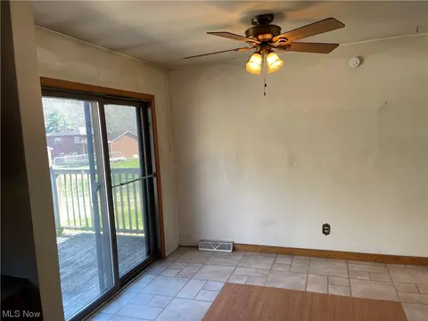 52 Basil Dr, Weirton, WV 26062 photo 7