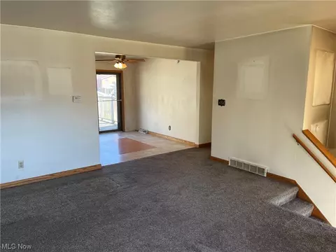 52 Basil Dr, Weirton, WV 26062 photo 6