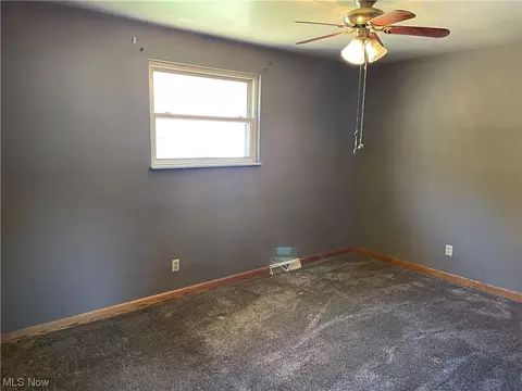 52 Basil Dr, Weirton, WV 26062 photo 12