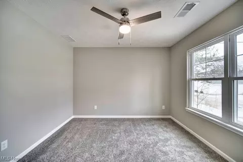 259 S Logan St, Elyria, OH 44035 photo 19