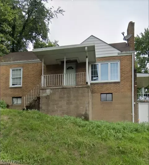 107 Frank Ave, Mingo Junction, OH 43938