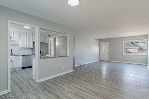 Other - 709 Willow Dr, Euclid, OH 44132 photo 3 of 13