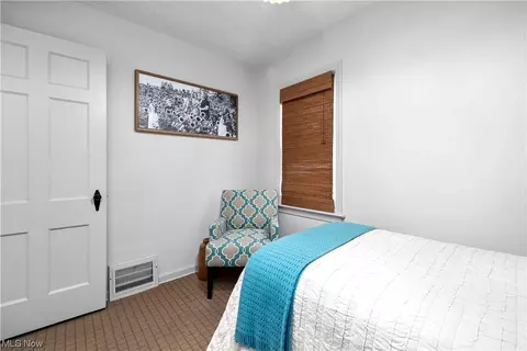 Bedroom - 767 E 232nd St, Euclid, OH 44123 photo 6 of 10