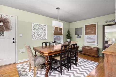 Dining - 767 E 232nd St, Euclid, OH 44123 photo 4 of 4