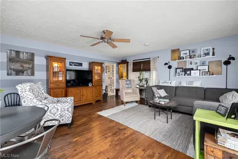 Living - 767 E 232nd St, Euclid, OH 44123 photo 1 of 3