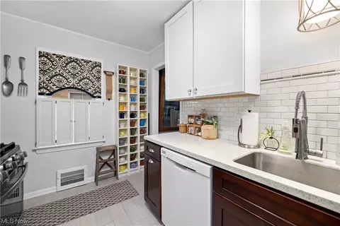 Kitchen - 767 E 232nd St, Euclid, OH 44123 photo 2 of 5
