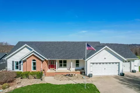 2001 Rheam Rd, Clinton, OH 44216