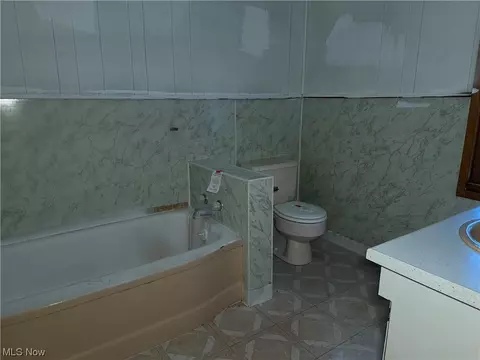 5112 Reed Ave, Ashtabula, OH 44004 photo 7