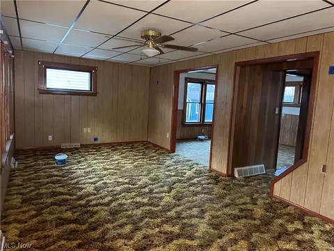 5112 Reed Ave, Ashtabula, OH 44004 photo 2