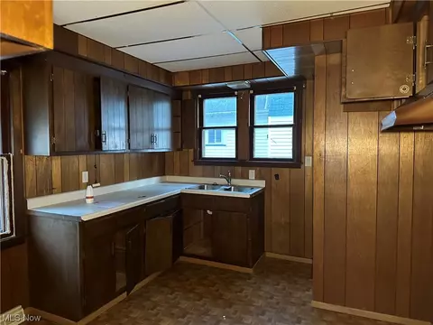 5112 Reed Ave, Ashtabula, OH 44004 photo 4