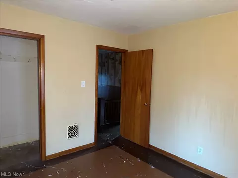 5112 Reed Ave, Ashtabula, OH 44004 photo 9