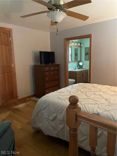 911 N 3rd St, Dennison, OH 44621 photo 10