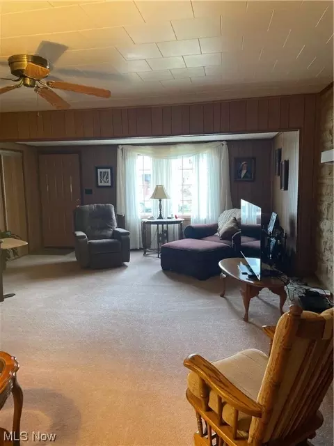 911 N 3rd St, Dennison, OH 44621 photo 3