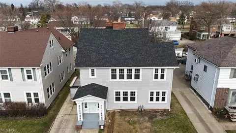 3315 Milverton Rd, Shaker Heights, OH 44120