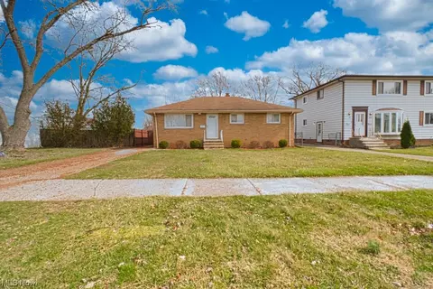 4465 W 154th St, Cleveland, OH 44135