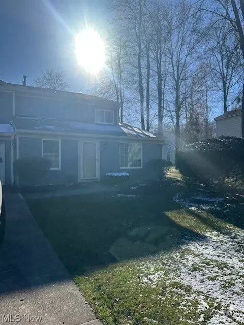 64 Privet Ln, Northfield Center, OH 44067